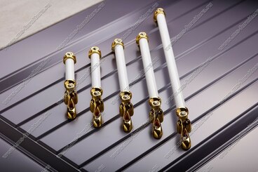 Ручка-скоба 160 мм золото/белый 834-160-V3/V6 4