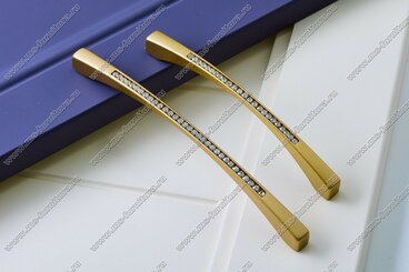Ручка-скоба 160 мм матовое золото с белыми стразами 5472-04/06 5