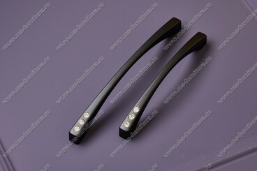 Ручка-скоба 160 мм матовый черный с белыми стразами 5476-012/06 6