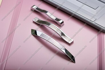 Ручка-скоба 128 мм хром со вставкой антрацит BT128-02/19 4