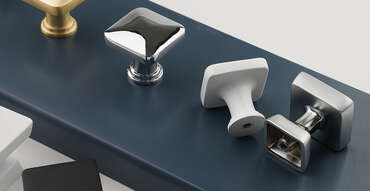 Новые модели мебельных ручек уже на складе!